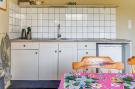 Holiday homeNetherlands - : Vakantiehuisje 3 Aarde Groene Camping Lage Zwaluwe