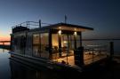 Holiday homeNetherlands - : Houseboat - Paviljoenwei 1 - Offingawier