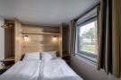 Holiday homeNetherlands - : Vakantiepark Eiland van Maurik 9