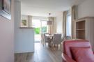 Holiday homeNetherlands - : Vakantiepark Zeeland Village 4