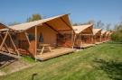 Holiday homeNetherlands - : Vakantiepark Hunzedal 17