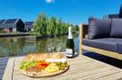 Holiday homeNetherlands - : Watervilla San