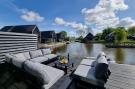 Holiday homeNetherlands - : Watervilla Fiiftjin