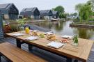 Holiday homeNetherlands - : Watervilla Fjirtjin