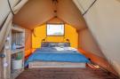 VakantiehuisNederland - : Glamping Resort Lauwersmeer 1