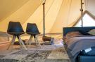 Holiday homeNetherlands - : Glamour tent 'Smuk'