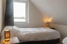 Holiday homeNetherlands - : Lake view villa met zwem- vissteiger