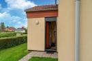 Holiday homeNetherlands - : Gelijkvloerse vakantiewoning 6 pax property nr 73