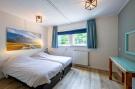 Holiday homeNetherlands - : De Parel 162 en 166