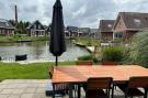 VakantiehuisNederland - : Resort Ijsselmeer 10