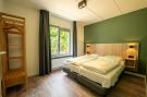 Holiday homeNetherlands - : Vakantiepark Hunzedal 18