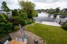 Holiday homeNetherlands - : Villa aan het water in Terherne