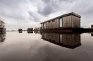 VakantiehuisNederland - : Houseboat - Paviljoenwei 4  Sneek Offingawier 'Boa