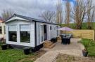 Holiday homeNetherlands - : Recreatiepark Wiringherlant - Wiringher Chalet 74