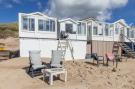 VakantiehuisNederland - : Strand Dishoek 345/346