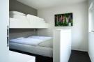 FerienhausNiederlande - : 18 pers Ellersinghuis wellness met houtgestookte h