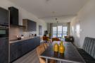 VakantiehuisNederland - : Luxe appartement Vista Maris - Havenweg 8-13  Sint