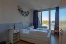 Holiday homeNetherlands - : Dorpsplein 23E