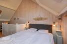 Holiday homeNetherlands - : Studio 'De Zandhut' - Swaalingestraat 78  Zoutelan