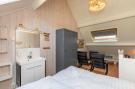 Holiday homeNetherlands - : Studio 'De Zandhut' - Swaalingestraat 78  Zoutelan