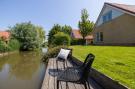 Holiday homeNetherlands - : Villavakantiepark IJsselhof 3