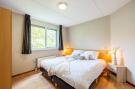 Holiday homeNetherlands - : Villavakantiepark IJsselhof 4