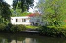 Holiday homeNetherlands - : Villavakantiepark IJsselhof 4