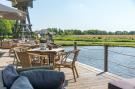 Holiday homeNetherlands - : Villapark De Weerribben 2