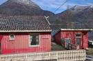 Holiday homeNorway - : 91597- GJELDNESET