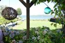 Holiday homePoland - : Cottage by the lake in Nadole