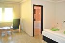 Holiday homePoland - : Terraced house Sieciemin Villa Daniela Links