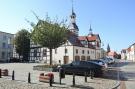 VakantiehuisPolen - : Holiday Home in Nowe Warpno Oranges Haus