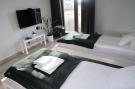 Holiday homePoland - : Komfortowy apartament z basenem i ogrodem dla 6 os