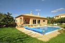 Holiday homePortugal - : Vivenda Mira