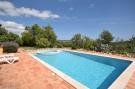 Holiday homePortugal - : Casa Amarela