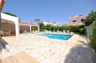 Holiday homePortugal - : Villa Correia - Cornelia