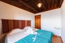 Holiday homePortugal - : holiday home Santo Amaro