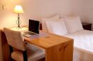 Holiday homePortugal - : Holiday Apartment in Santo Amaro  // Apt T1