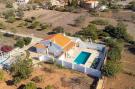 Holiday homePortugal - : Casa Teresinha V028