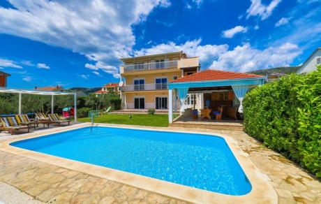 Ferienhaus Kroatien - : 