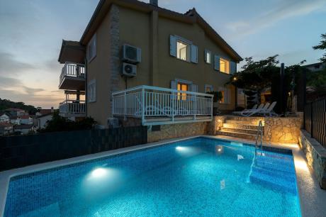 Ferienhaus Kroatien - : 