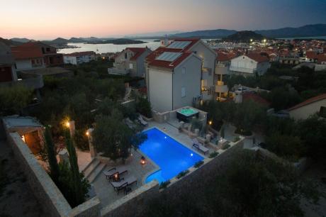 Ferienhaus Kroatien - : 