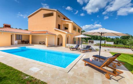 Ferienhaus Kroatien - : 