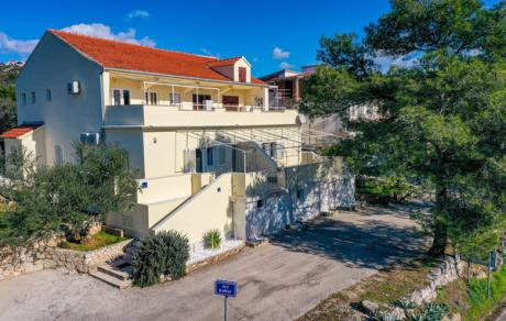 Ferienhaus Kroatien - : 