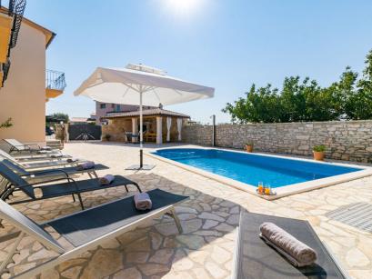 Ferienhaus Kroatien - : 