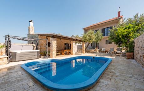 Ferienhaus Kroatien - : 