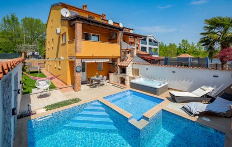 Ferienhaus Kroatien - : 