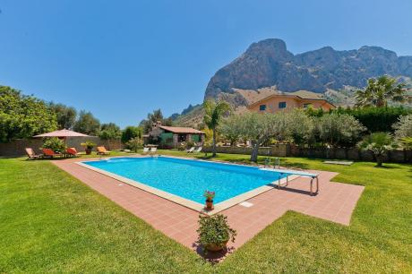 Holiday home Italy - : 