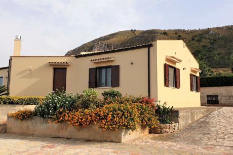 Holiday home Italy - : 