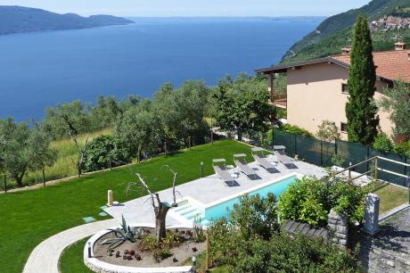 Holiday home Italy - Lake District: 